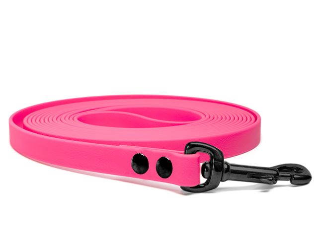 Biothane_tracking_leash_16_19mm_revited_neon_pink_black_snap_hook_big_web