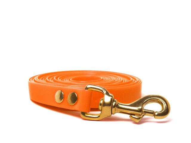 Biothane_tracking_leash_16-19mm_brass_snap_hook_orange_small_web