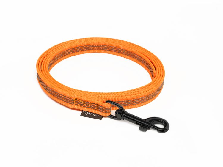 Rubbered_leash_12_15mm_black_snap_hook_neon_orange_big_web