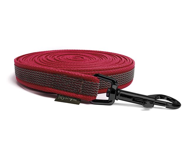 Rubbered_tracking_leash_20mm_black_snap_hook_winered_small_web
