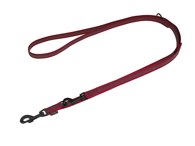 Rubbered_adjustable_leash_20mm_black_snap_hook_winered_small_web