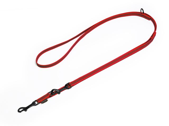 Rubbered_adjustable_leash_15mm_black_snap_hook_red_small_web