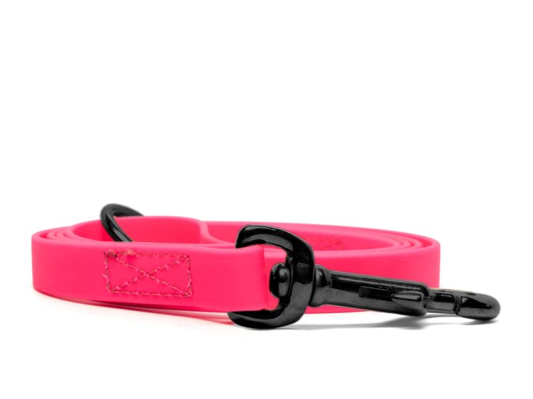 Biothane_leash_16_19mm_sewn_neon_pink_black_snap_hook_small_web