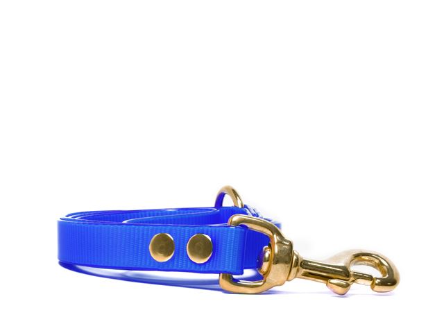 Biothane_leash_riveted_16-19mm_with_handgrip_brass_snap_hook_blue_small_web