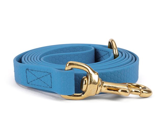Hexa_leash_16_19mm_sewn_solid_brass_light_blue_small_web