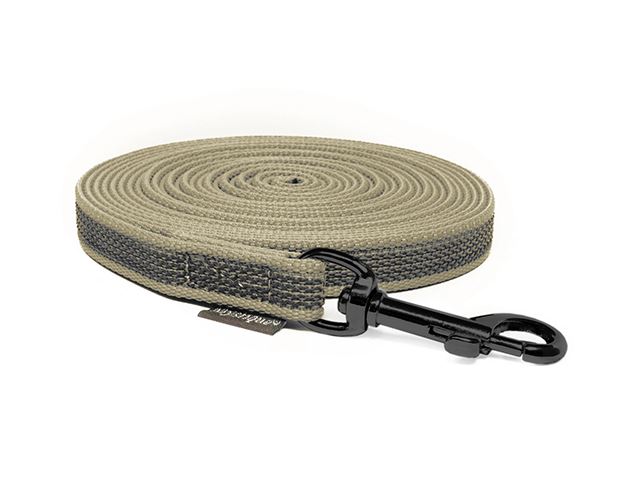 Rubbered_tracking_leash_15mm_black_snap_hook_beige_small_web